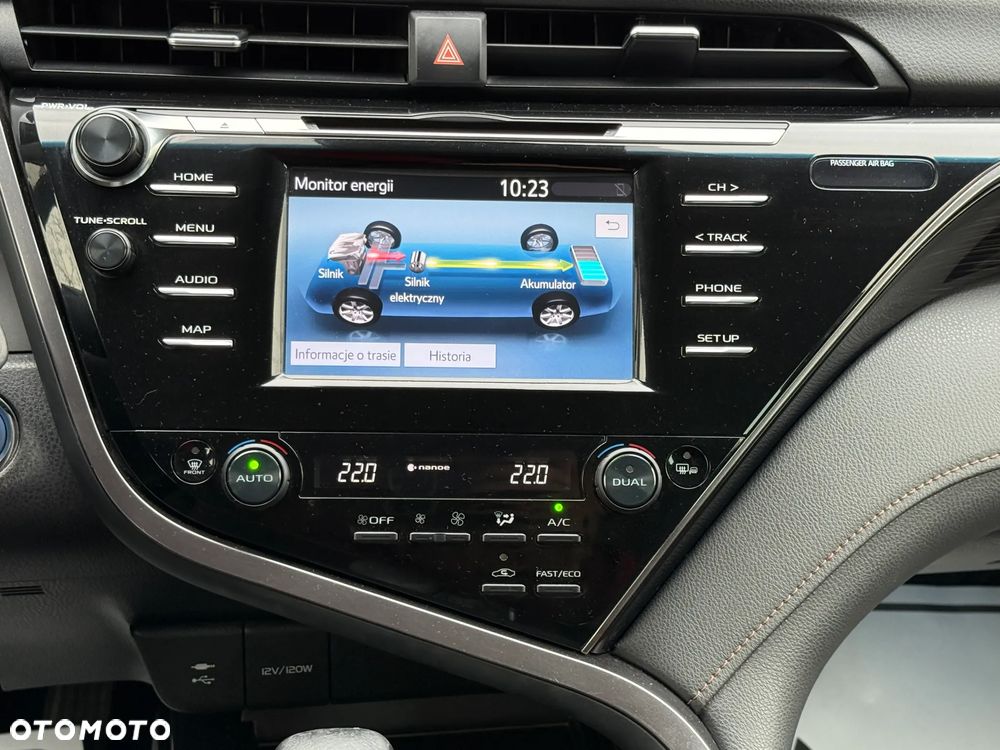 Toyota Camry 2.5 Hybrid Comfort CVT - 8