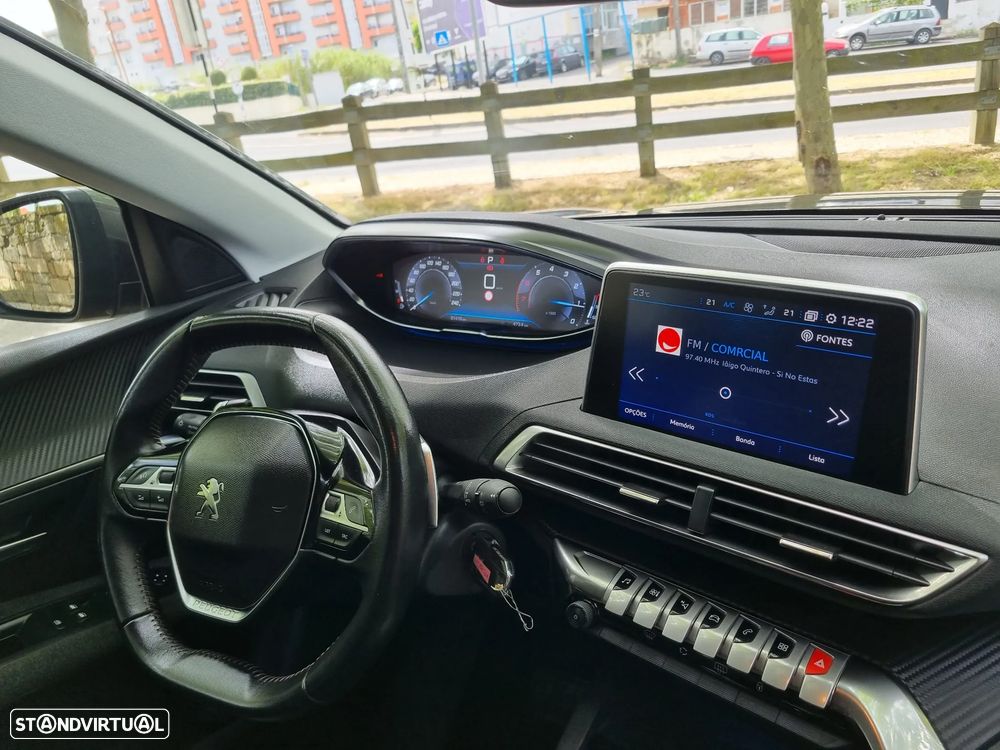 Peugeot 5008 PureTech 130 EAT8 Stop & Start Active Pack - 28