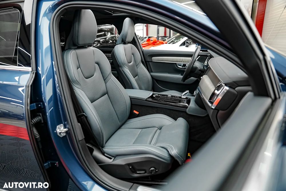 Volvo S90 T8 Recharge AWD Geartronic Inscription - 12