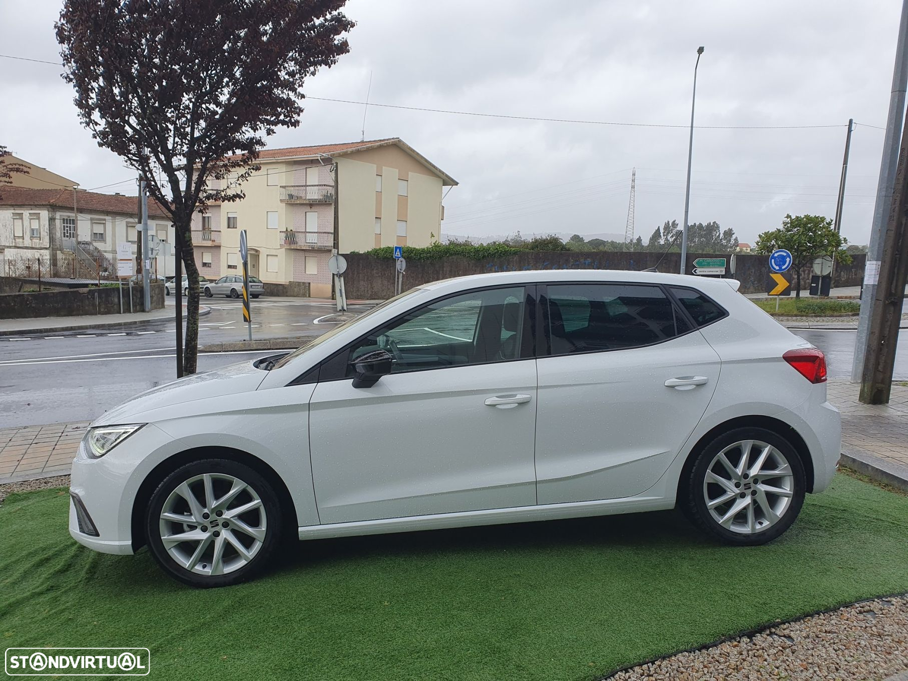 SEAT Ibiza 1.0 TSI FR - 6