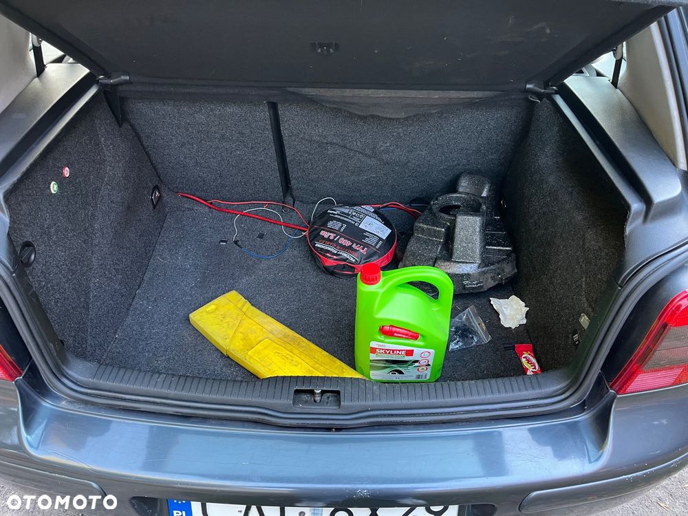 Volkswagen Golf - 12