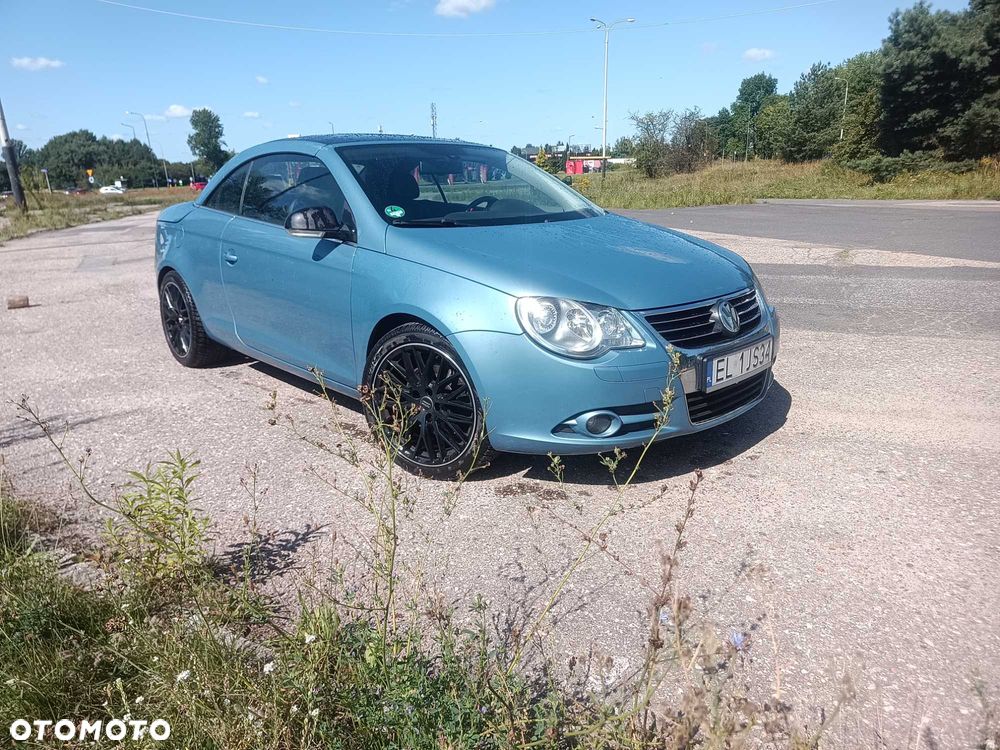 Volkswagen Eos - 1