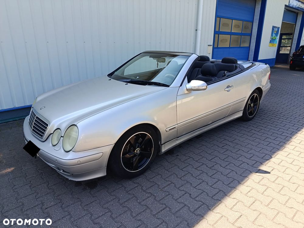 Mercedes-Benz CLK 320 Elegance - 1