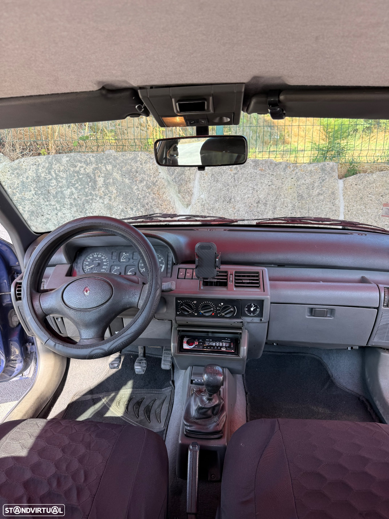 Renault Clio 1.2 Oasis - 15