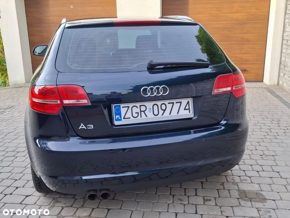 Audi A3 Sportback - 6