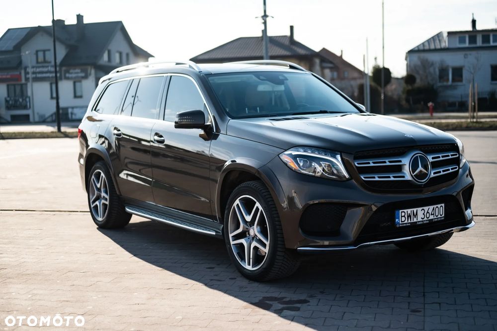Mercedes-Benz GLS 500 4-Matic - 4