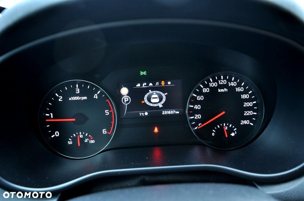 Kia Sportage 2.0 CRDI 4WD Automatik Dream-Team Edition - 28