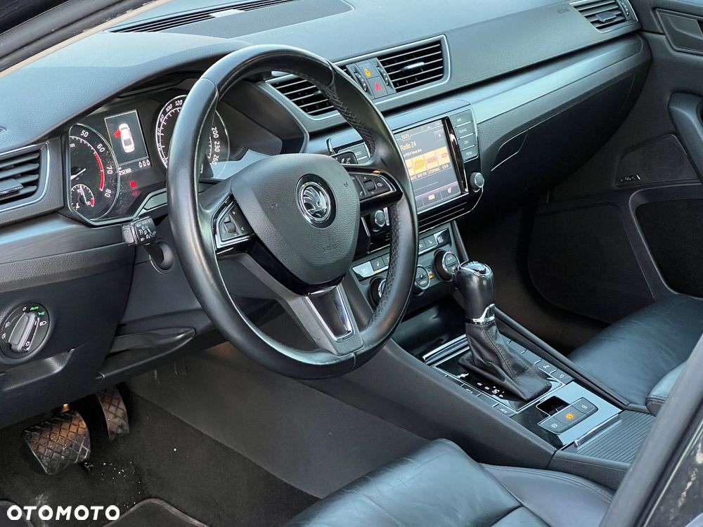 Skoda Superb 2.0 TSI 4x4 Sportline DSG - 13