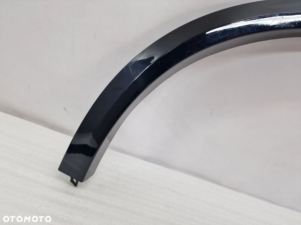 BMW G05 M-PAKIET 20 CALI 18- PRAWA TYLNA TYLNIA TYŁ LISTWA NA BŁOTNIK , NR 5177-8069288 / 8069288 , NR AUKCJI NLB57 - 2