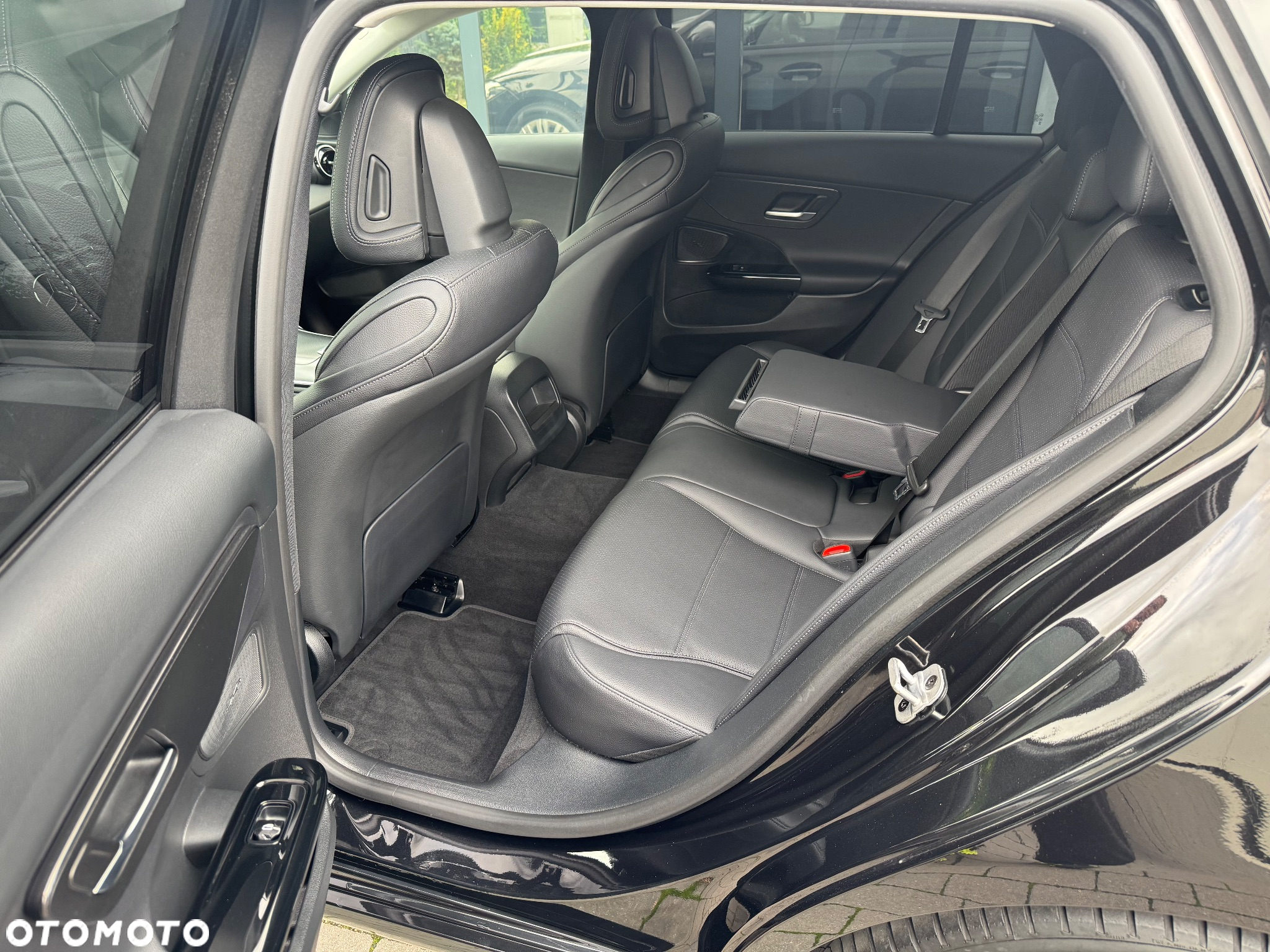 Mercedes-Benz Klasa C 220 d T 9G-TRONIC Avantgarde - 26