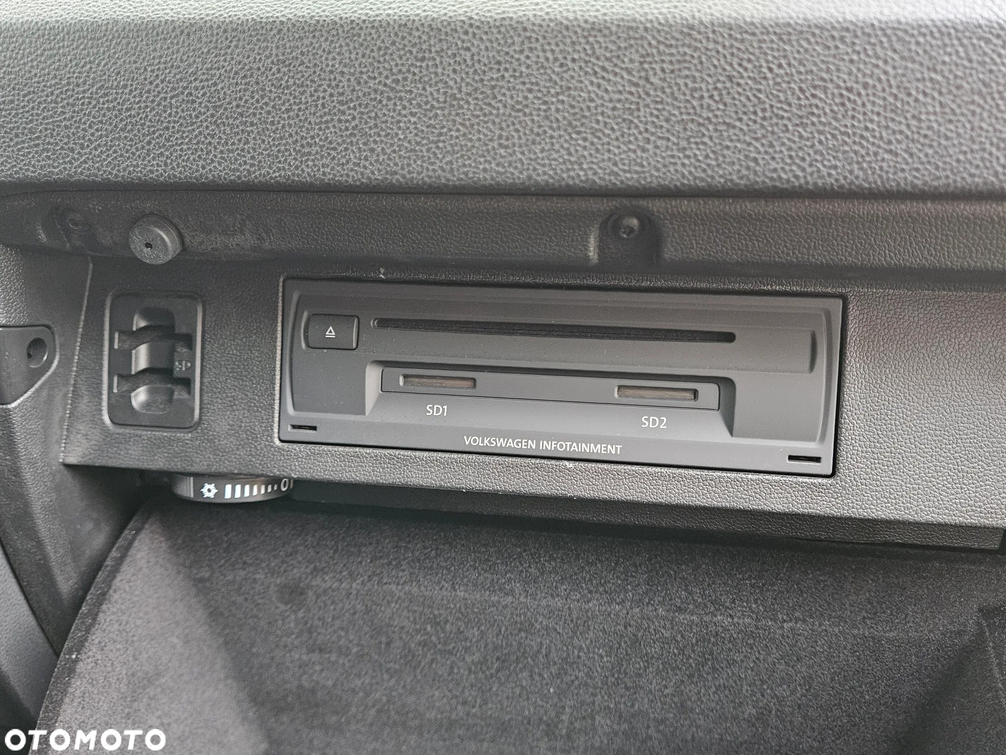 Volkswagen Passat - 17
