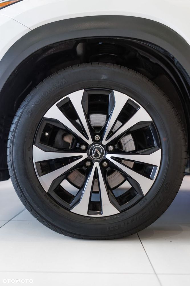 Lexus NX 300 F Impression AWD - 15