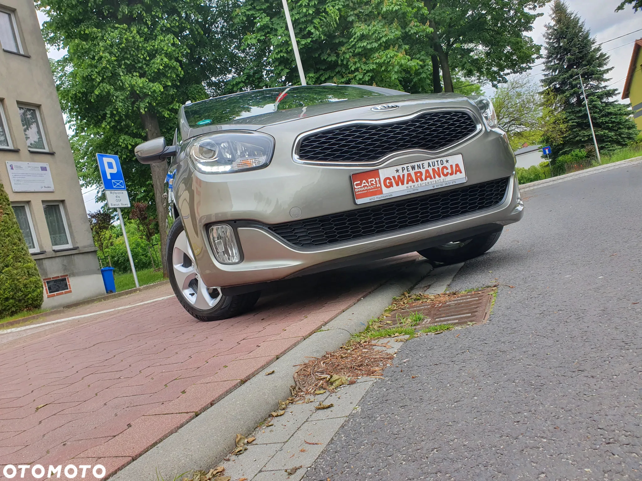 Kia Carens 2.0 GDI XL 7os - 34