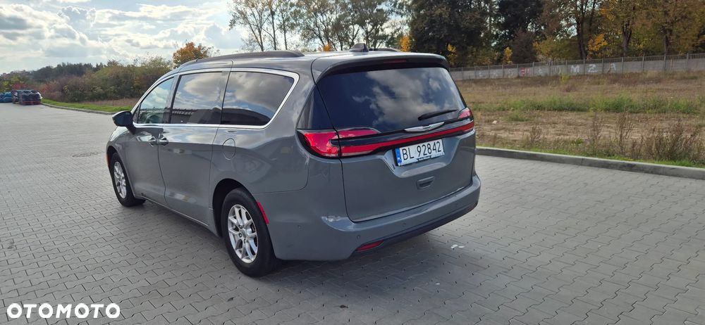 Chrysler Pacifica - 9