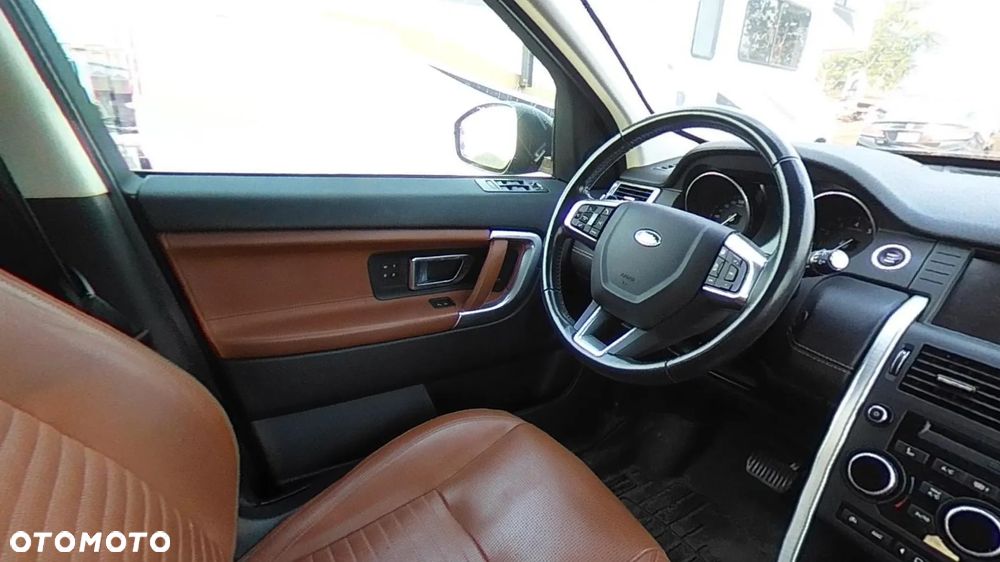 Land Rover Discovery Sport 2.0 Si4 HSE Luxury - 19