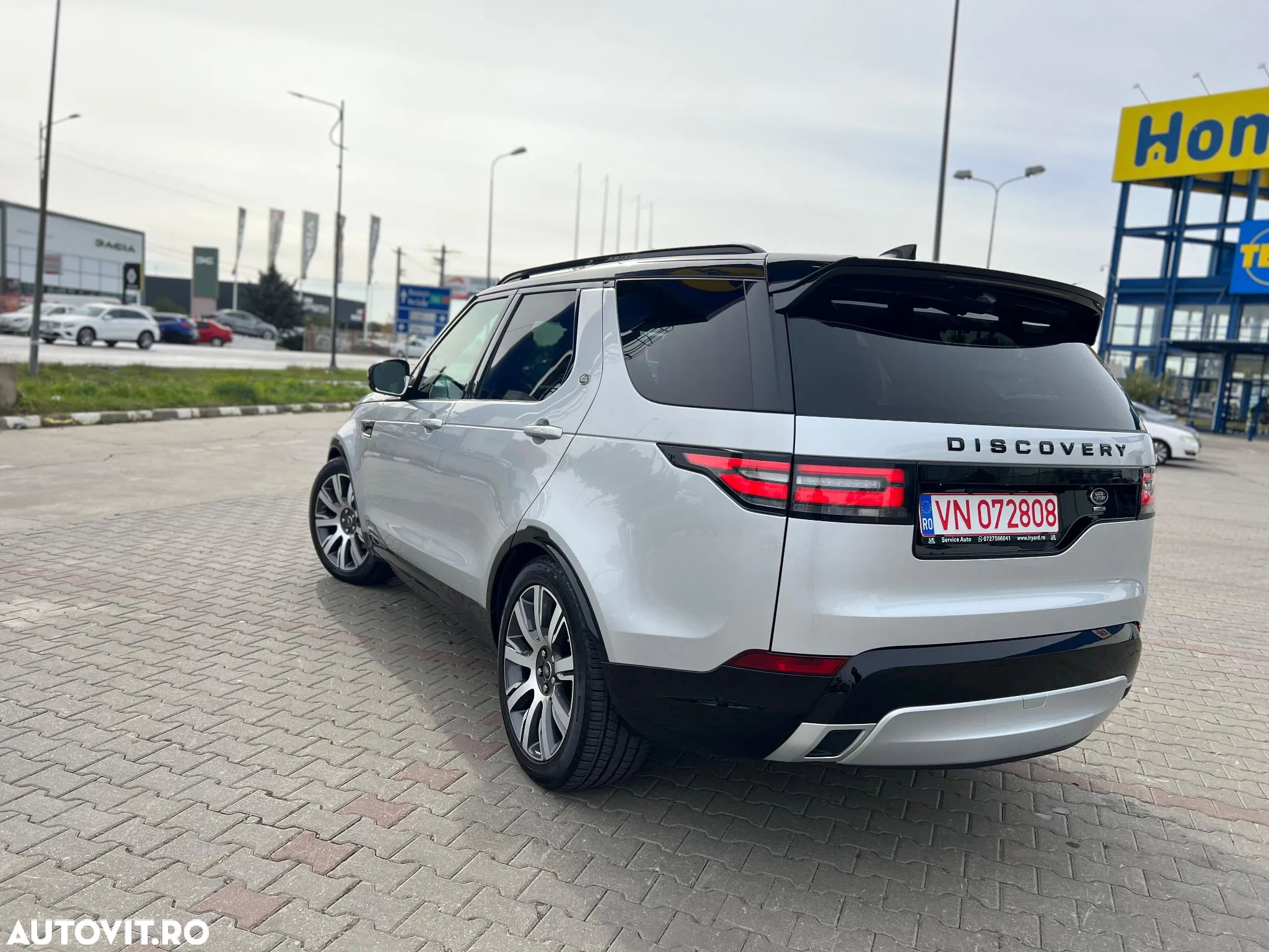 Land Rover Discovery - 15