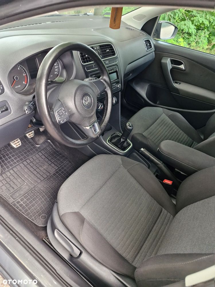 Volkswagen Polo 1.6 TDI DPF Comfortline - 6