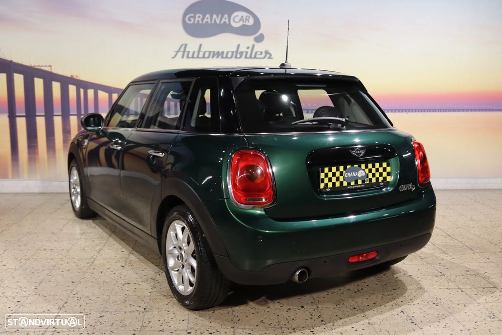 MINI 5 Portas Cooper D - 3
