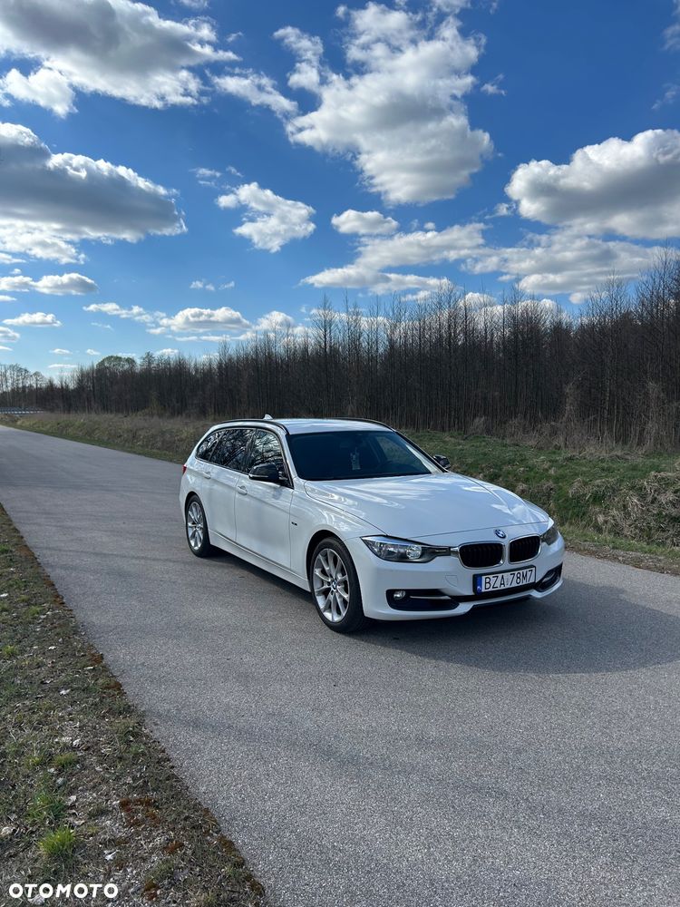 BMW Seria 3 330d Sport Line - 8