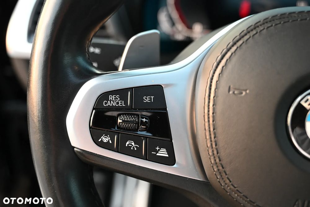 BMW X3 xM40i mHEV - 12