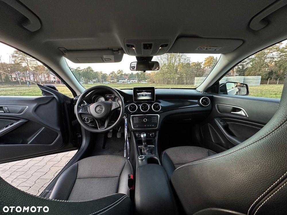 Mercedes-Benz CLA 200 d - 7