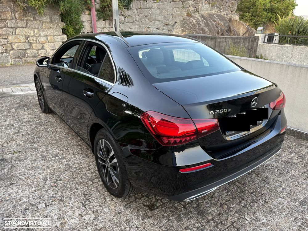 Mercedes-Benz A 250 Limousine e 8G-DCT Progressive Advanced - 13
