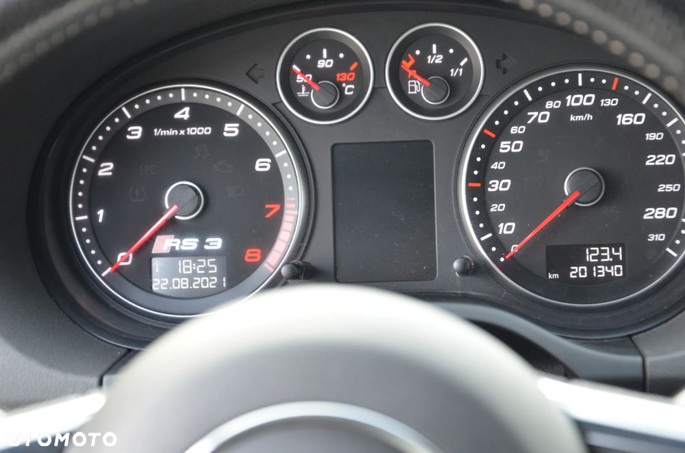 Audi RS3 Sportback Standard - 19