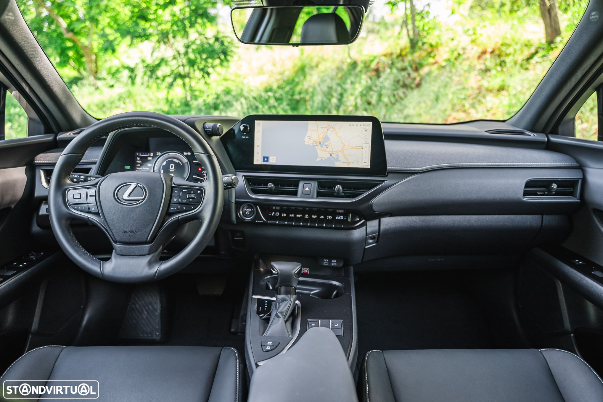 Lexus UX 250h Sport (Ecrã 12.3) - 8