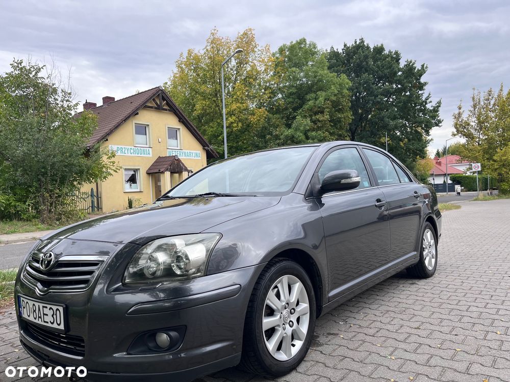 Toyota Avensis 2.2 D-4D Prestige NAVI - 11