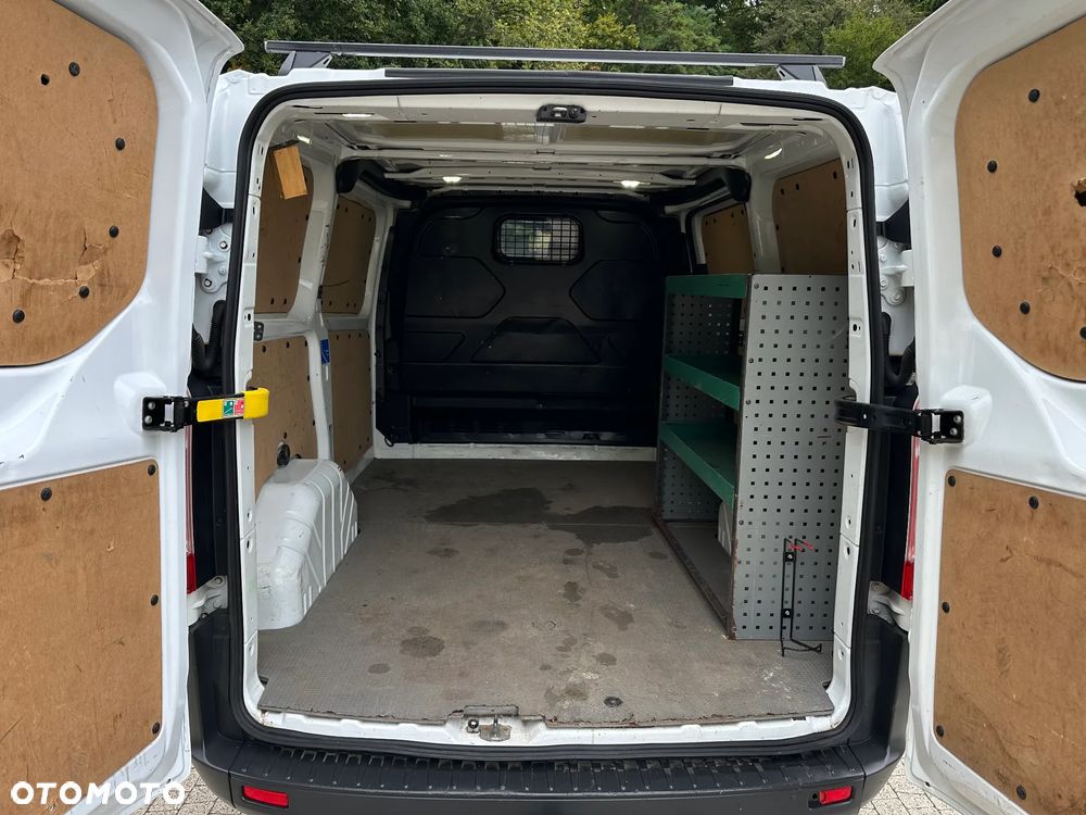 Ford TRANSIT CUSTOM L1H1 - 13