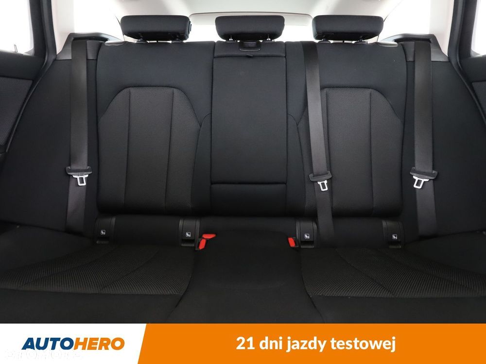 BMW Seria 3 318d - 15