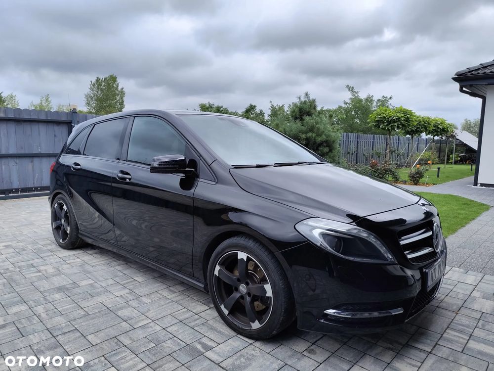 Mercedes-Benz Klasa B 250 - 1
