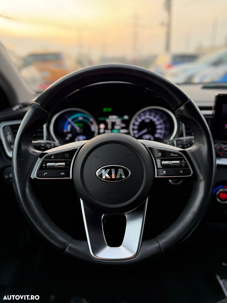 Kia XCeed 1.6 GDI DCT6 OPF SPIRIT - 11