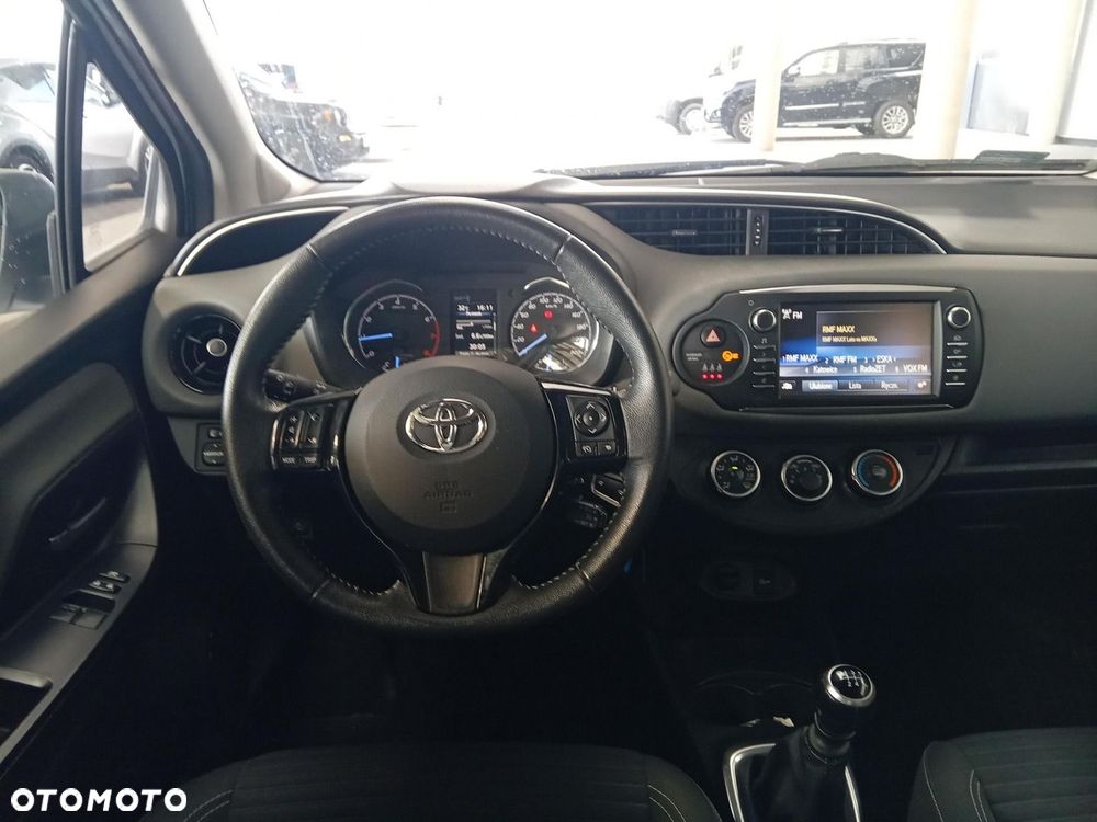 Toyota Yaris - 18