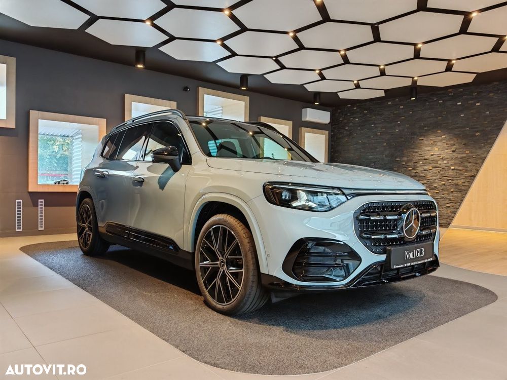 Mercedes-Benz GLB 220 MHEV - 4
