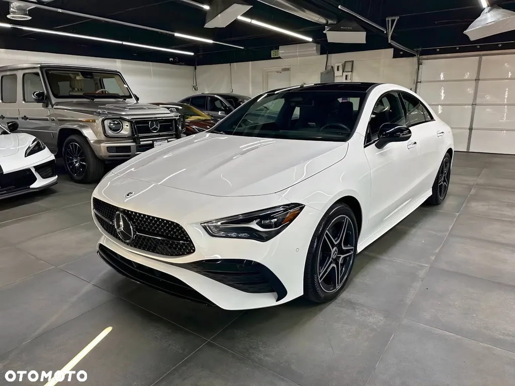 Mercedes-Benz CLA 250 4-Matic 7G-DCT - 3