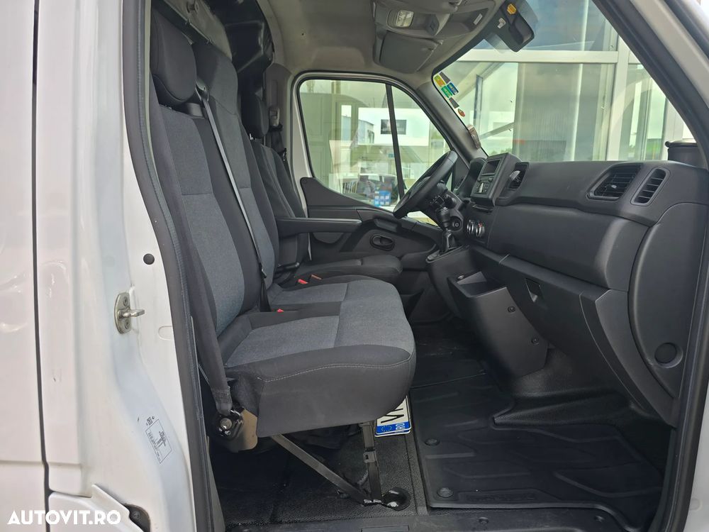 Renault Master - 11