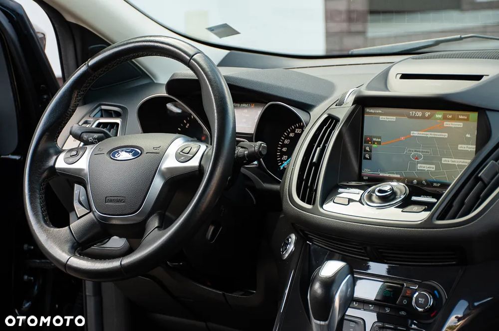 Ford Kuga - 21