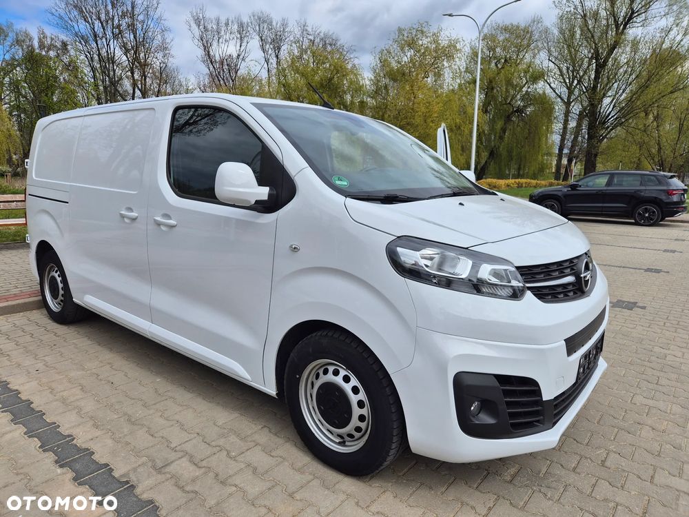 Opel Vivaro / Expert / Scudo / Jumpy / Proace - 32