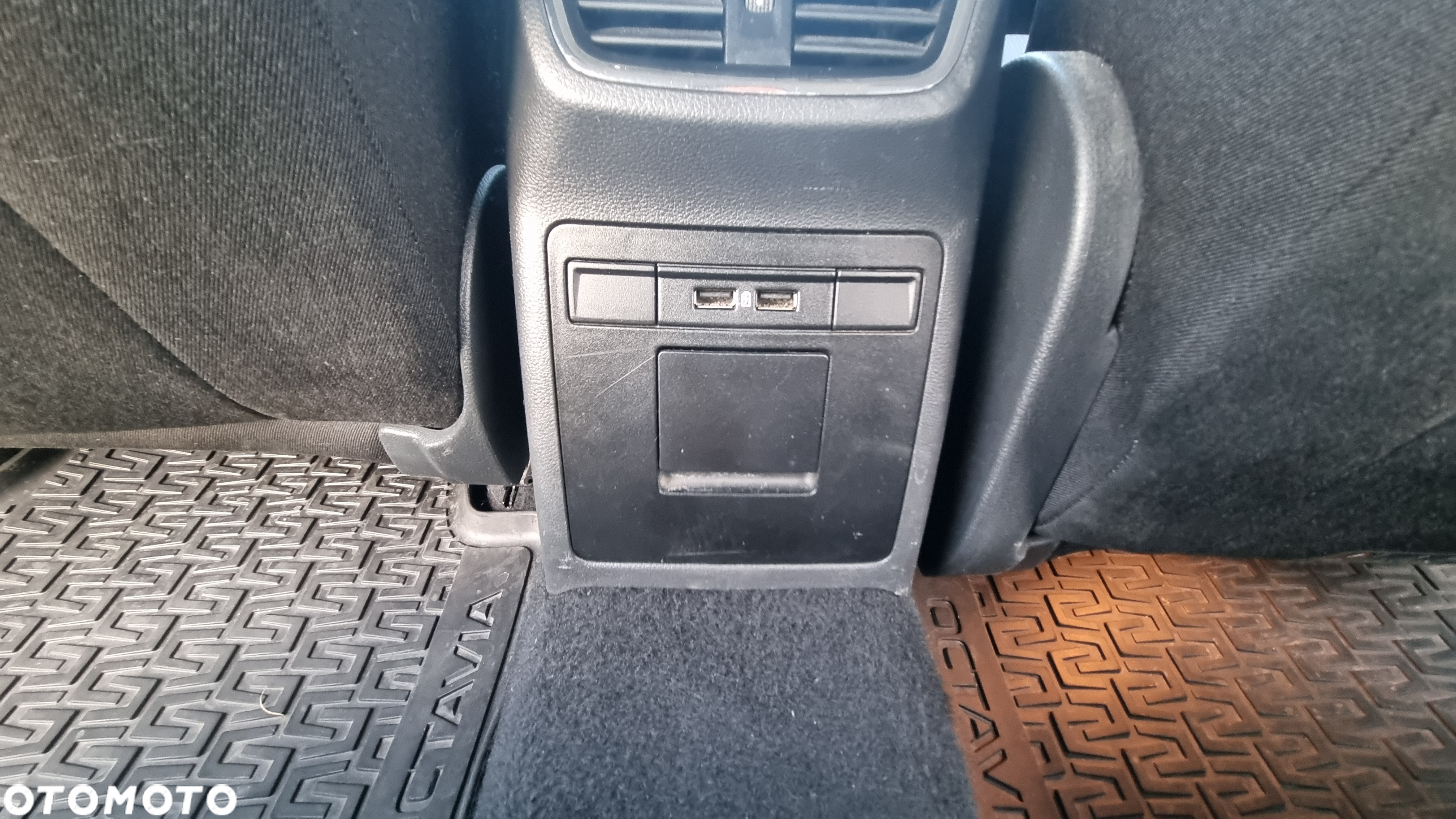 Skoda Octavia 2.0 TDI 4x4 Elegance - 21