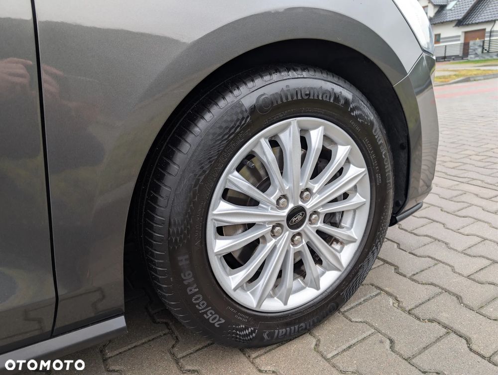 Ford Focus 1.5 EcoBlue Start-Stopp-System TITANIUM - 34