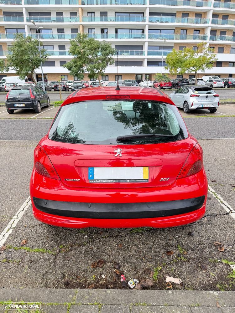 Peugeot 207 1.4 16V Trendy - 13