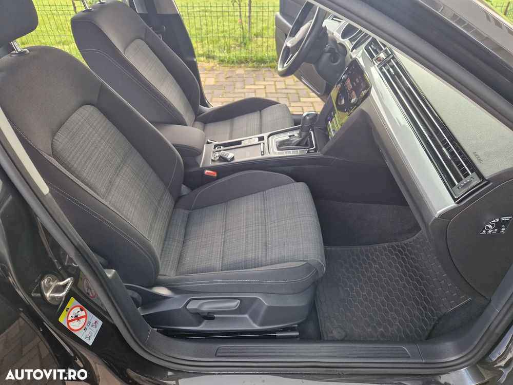 Volkswagen Passat 2.0 TDI DSG Comfortline - 16