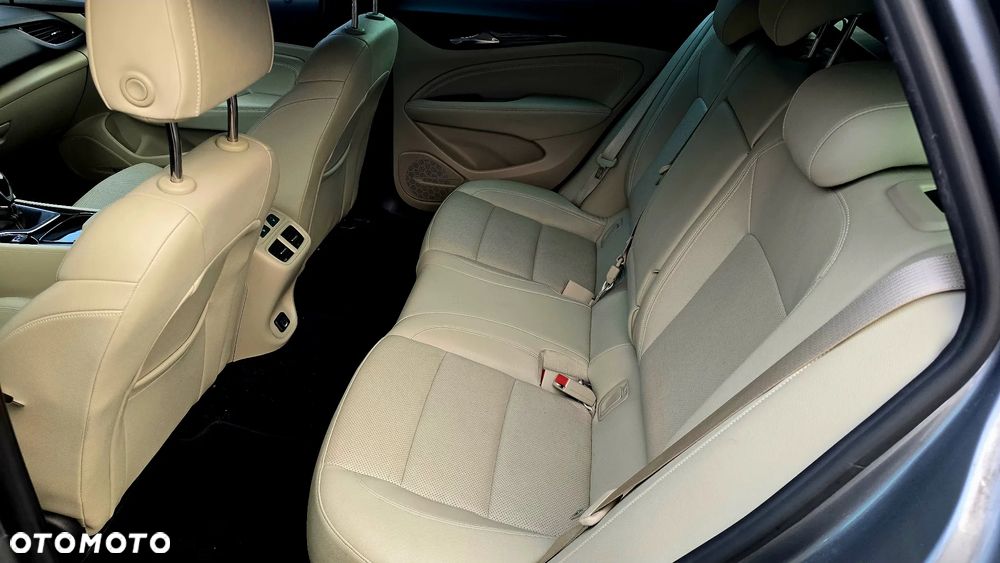 Opel Insignia 1.6 Direct InjectionTurbo Dynamic - 20