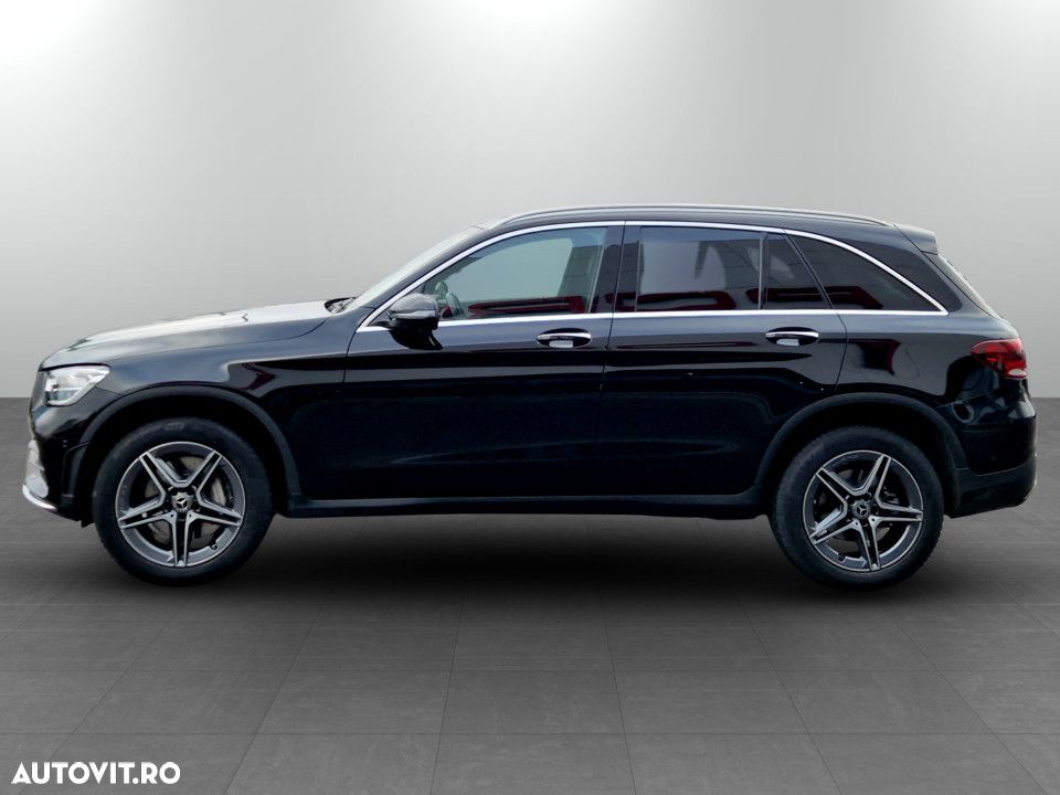 Mercedes-Benz GLC - 2