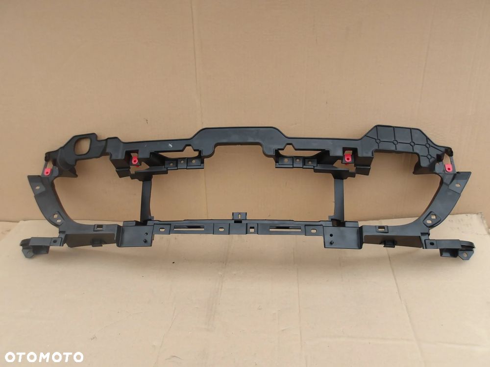 WZMOCNIENIE WLOT POWIETRZA AUDI E TRON GT 4J3807611