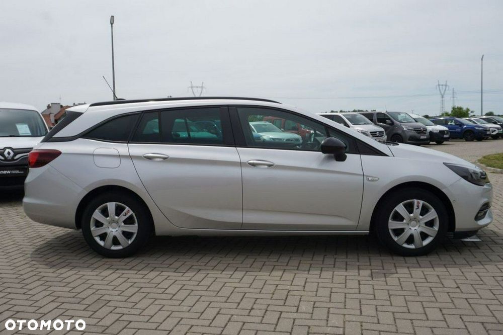 Opel Astra - 4