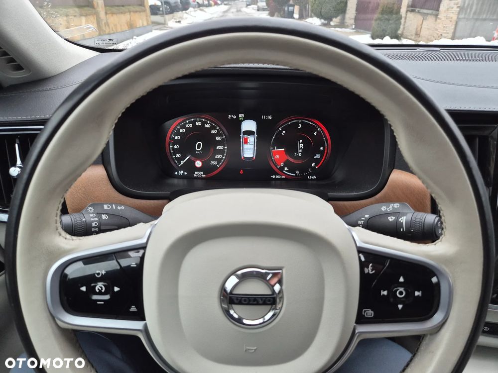 Volvo V90 D4 AWD Geartronic Inscription - 7