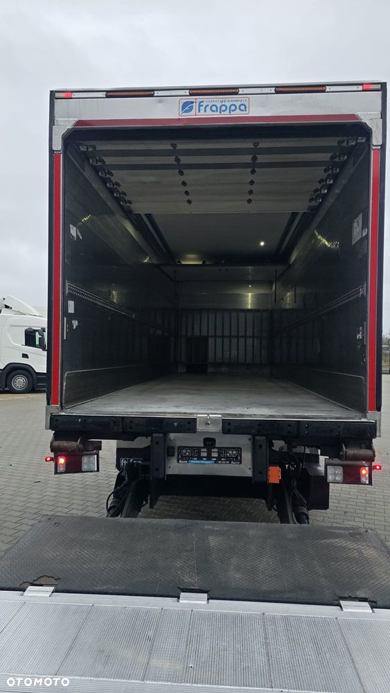 Scania R400 Euro 5 6x2 kontener izoterma 22 palety winda import NL! niski przebieg! super stan! - 8