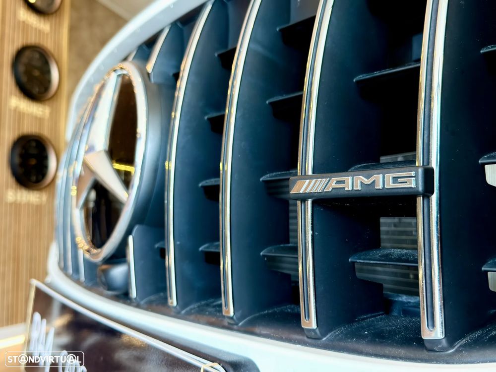 Mercedes-Benz GLB 35 AMG 4Matic - 12